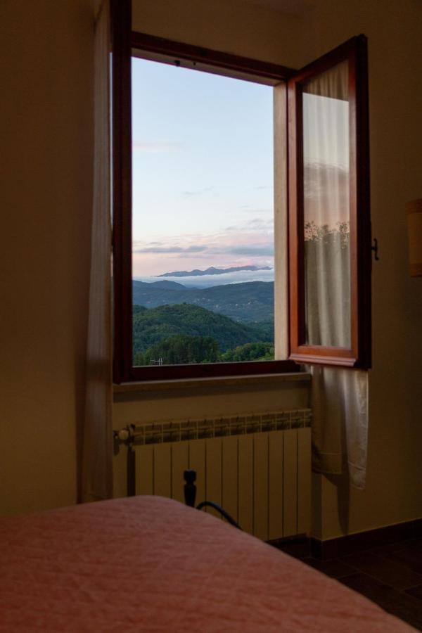 Casa VI - Toscana, Lunigiana, Near Cinque Terre Фивиццано Экстерьер фото